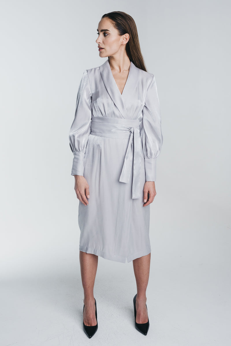 KAAMOS wrap dress in frost white